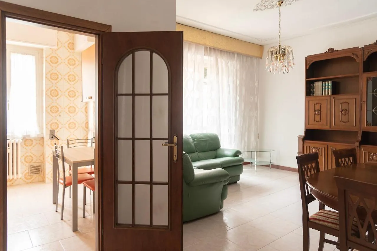 Casa Klimt - 10 Minuti Dal Duomo Apartment Milan